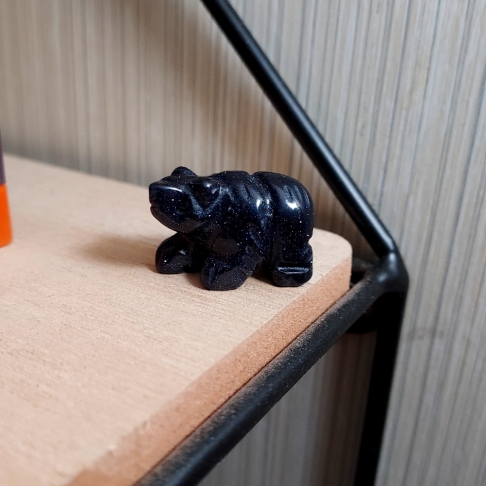Crystal bear carving